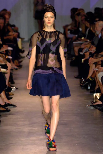 Look 37